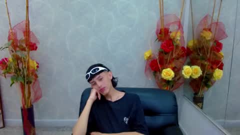 Snapshot of thiago_twink38 chatting on October 8, 3:37 am thiago_twink38 online show from October 8, 3:37 am