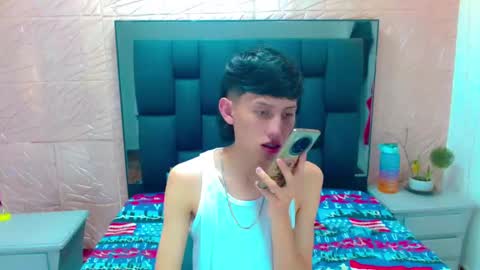 Snapshot of thiago_twink38 chatting on October 21, 5:30 am thiago_twink38 online show from October 21, 5:30 am
