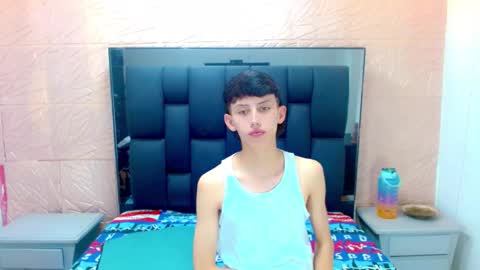 thiago_twink38 online show from November 3, 3:52 am
