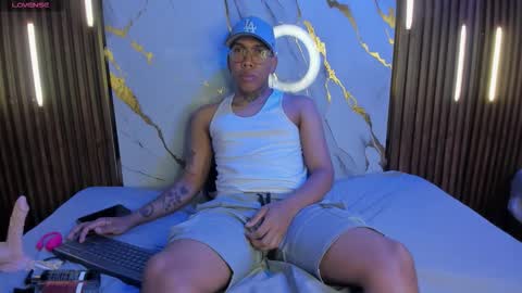 ThiagoBerry online show from February 9, 11:58 am