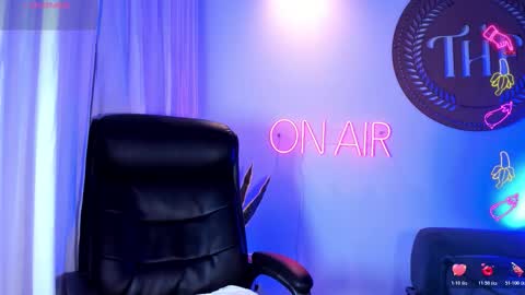 thiago online show from October 29, 11:17 pm