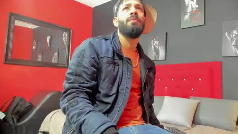 Thia Gomez online show from September 30, 12:21 pm