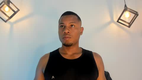 Thiago Instagram   online show from April 7, 11:26 pm