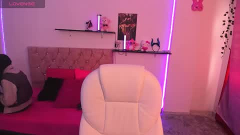 Snapshot of thianahorny chatting on October 25, 12:34 pm thianahorny online show from October 25, 12:34 pm