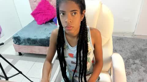 Snapshot of thianahorny chatting on November 28, 11:57 am thianahorny online show from November 28, 11:57 am