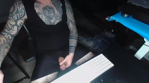 thicchogg online show from February 15, 7:16 am