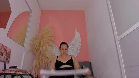 Lexxy online show from February 11, 11:15 am