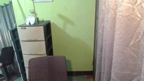 gil online show from December 4, 6:44 am