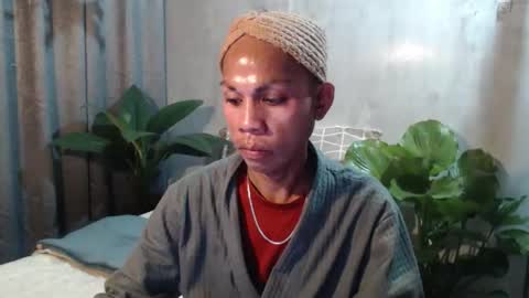 gil online show from March 21, 9:36 am