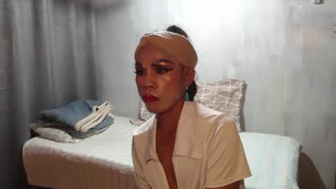 gil online show from April 16, 2:29 pm