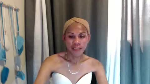 gil online show from May 22, 6:42 am