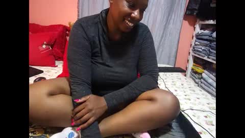 thick_sweet_ass online show from February 18, 8:27 am