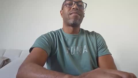thickblackdick online show from November 17, 7:47 am