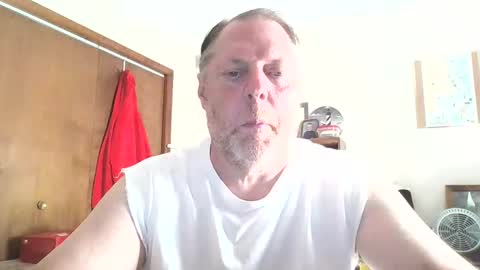 thickcock4u1105 online show from June 7, 8:34 pm