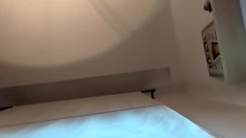 Snapshot of thickguybcn chatting on November 3, 8:37 am ThickDickBCN online show from November 3, 8:37 am