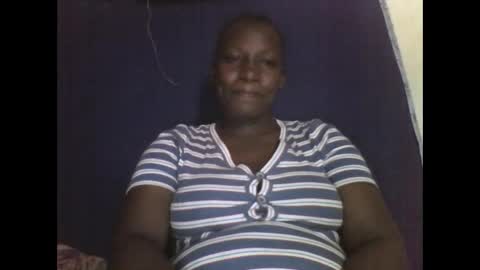 Snapshot of thickianah376 chatting on January 12, 9:14 am thickianah376 online show from January 12, 9:14 am