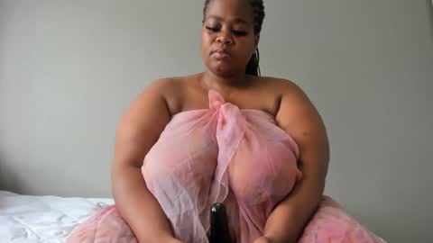 thickleeyanax online show from February 27, 8:28 am