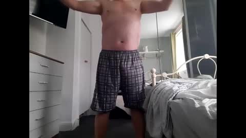 thicksingarters online show from October 3, 11:07 am