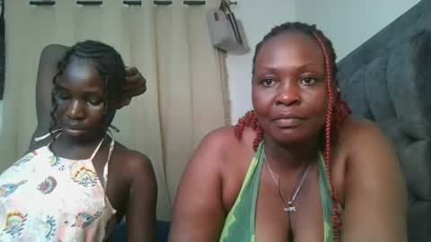 thicky_rue2 online show from June 29, 10:15 am