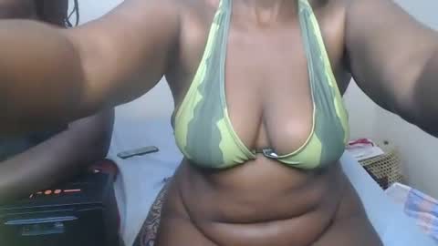 thicky_rue2 online show from July 19, 12:20 pm