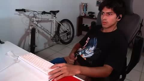 Snapshot of thieves_us chatting on October 22, 5:13 pm thieves_us online show from October 22, 5:13 pm