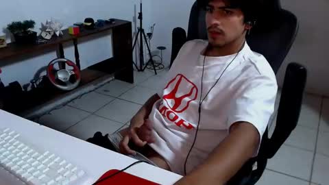 Snapshot of thieves_us chatting on November 26, 6:03 am thieves_us online show from November 26, 6:03 am