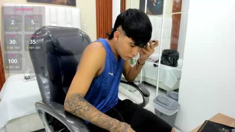  THIAGO COLLINS  online show from July 15, 10:48 pm