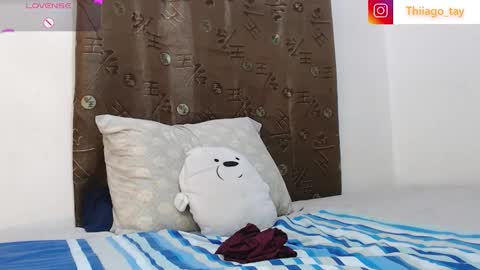 Thiiago online show from December 18, 12:11 pm