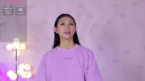 Eva  online show from July 13, 1:03 pm