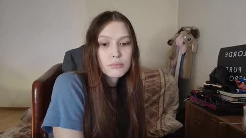 Snapshot of thingstheydidformeoutoflove chatting on February 10, 1:59 pm alex online show from February 10, 1:59 pm