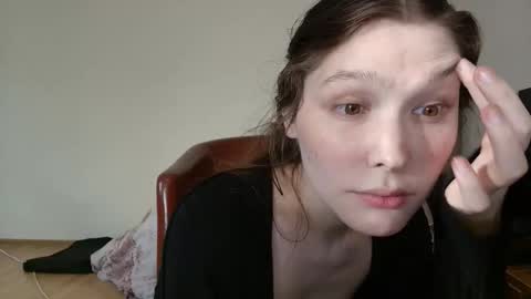 Snapshot of thingstheydidformeoutoflove chatting on March 7, 11:29 am alex online show from March 7, 11:29 am