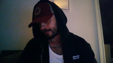 Thinking About This New Girl online show from November 26, 10:33 pm