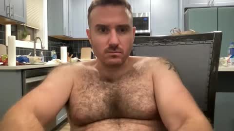 Snapshot of thisbigjewishdick chatting on November 18, 5:45 am This Big Jewish Dick online show from November 18, 5:45 am