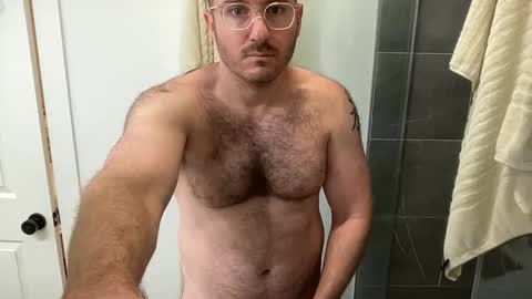 Snapshot of thisbigjewishdick chatting on February 6, 2:49 am This Big Jewish Dick online show from February 6, 2:49 am