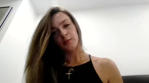 Snapshot of thisgirl_x chatting on July 19, 11:08 pm thisgirl_x online show from July 19, 11:08 pm