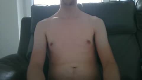 thomas22071997 online show from March 29, 4:29 pm