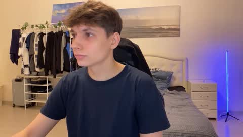 Snapshot of thomas617826 chatting on September 15, 9:15 pm Thomas Hill online show from September 15, 9:15 pm