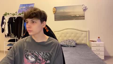 Snapshot of thomas617826 chatting on October 10, 8:08 pm Thomas Hill online show from October 10, 8:08 pm