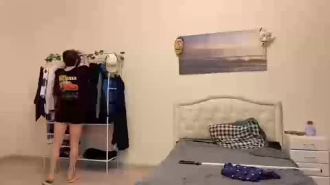 Snapshot of thomas617826 chatting on October 16, 2:51 pm Thomas Hill online show from October 16, 2:51 pm