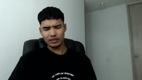 Thomas online show from January 17, 9:39 am