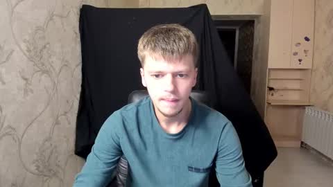 Snapshot of thomas_shelbivip chatting on September 21, 2:35 am Tomas online show from September 21, 2:35 am