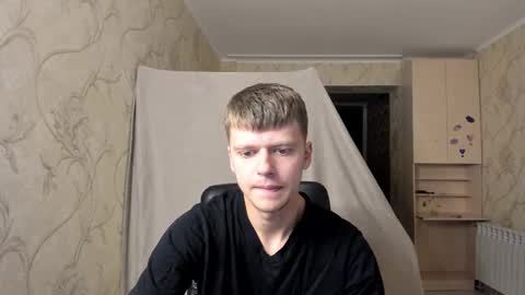 Snapshot of thomas_shelbivip chatting on October 21, 4:30 pm Tomas online show from October 21, 4:30 pm