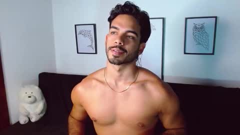 thomas_spellman online show from March 11, 4:18 am