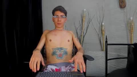 ThomasJones   online show from February 23, 2:57 pm