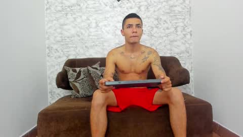 thomass_conor online show from January 31, 12:29 pm