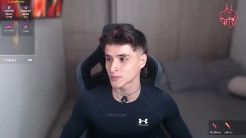 Thom Klein online show from March 4, 7:53 pm