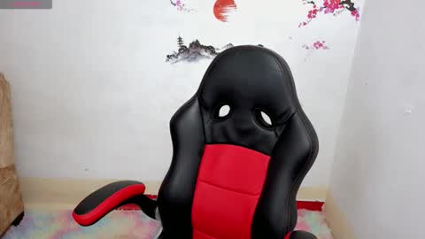 Thomas online show from October 12, 2:10 am