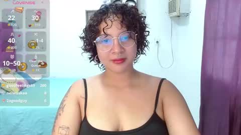 Snapshot of thompson_ari chatting on January 16, 6:56 pm thompson ari online show from January 16, 6:56 pm