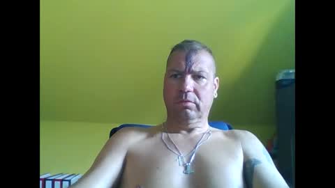Snapshot of thomsen1478 chatting on September 16, 12:28 pm thomsen1478 online show from September 16, 12:28 pm