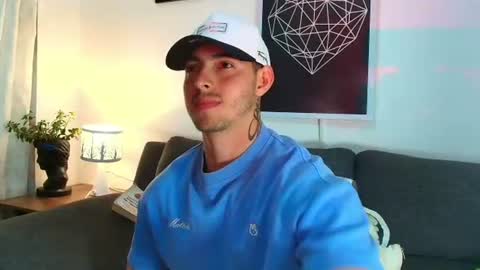 thomylov online show from July 5, 1:12 am